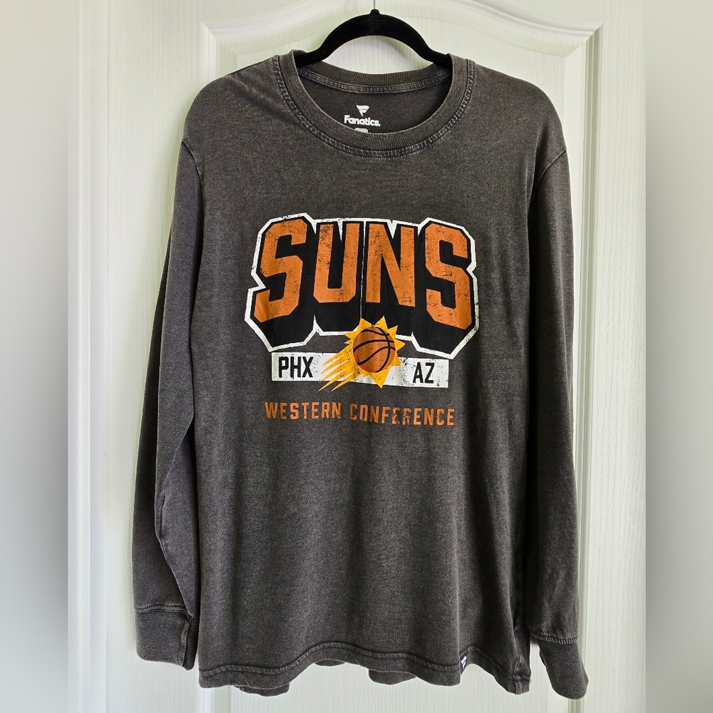EUC Fanatics Suns Long Sleeve Tee - Gray with Orange Basketball Team's Logo